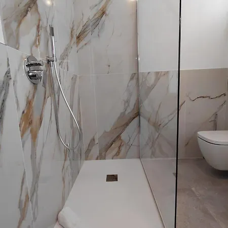 Διαμέρισμα Demi House Πεσκιέρα ντελ Γκάρντα